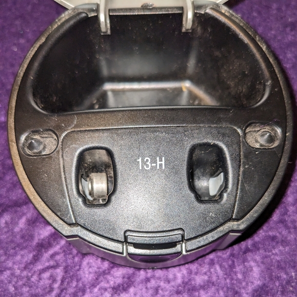 EUC REXTON Miracle Ears Hearing-Aids & Case 13H - Picture 14 of 15